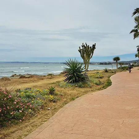 Hello Cosmo Apartman